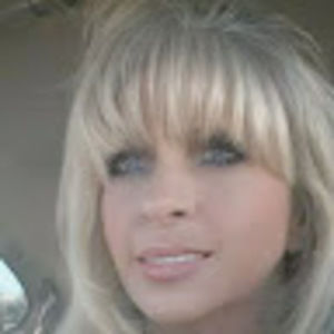 Meet your Posher, Caryle